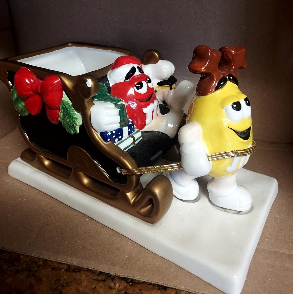 Vintage Mars M&Ms Ceramic Sleigh.